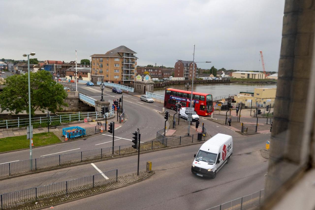 Entire Two Double Bedrooms Flat With River Yare View H6 Great Yarmouth Exterior foto